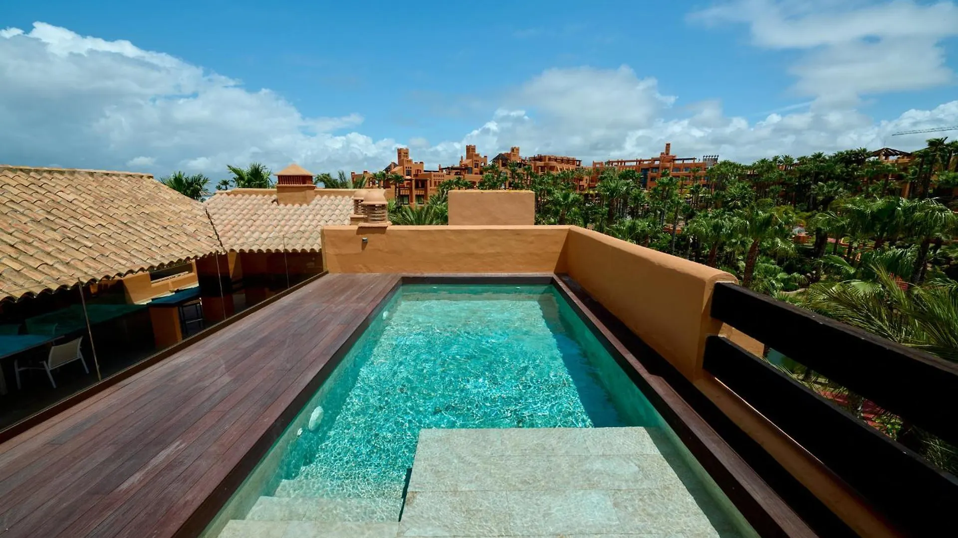 Aparthotel Novo Resort Novo Sancti Petri Spain