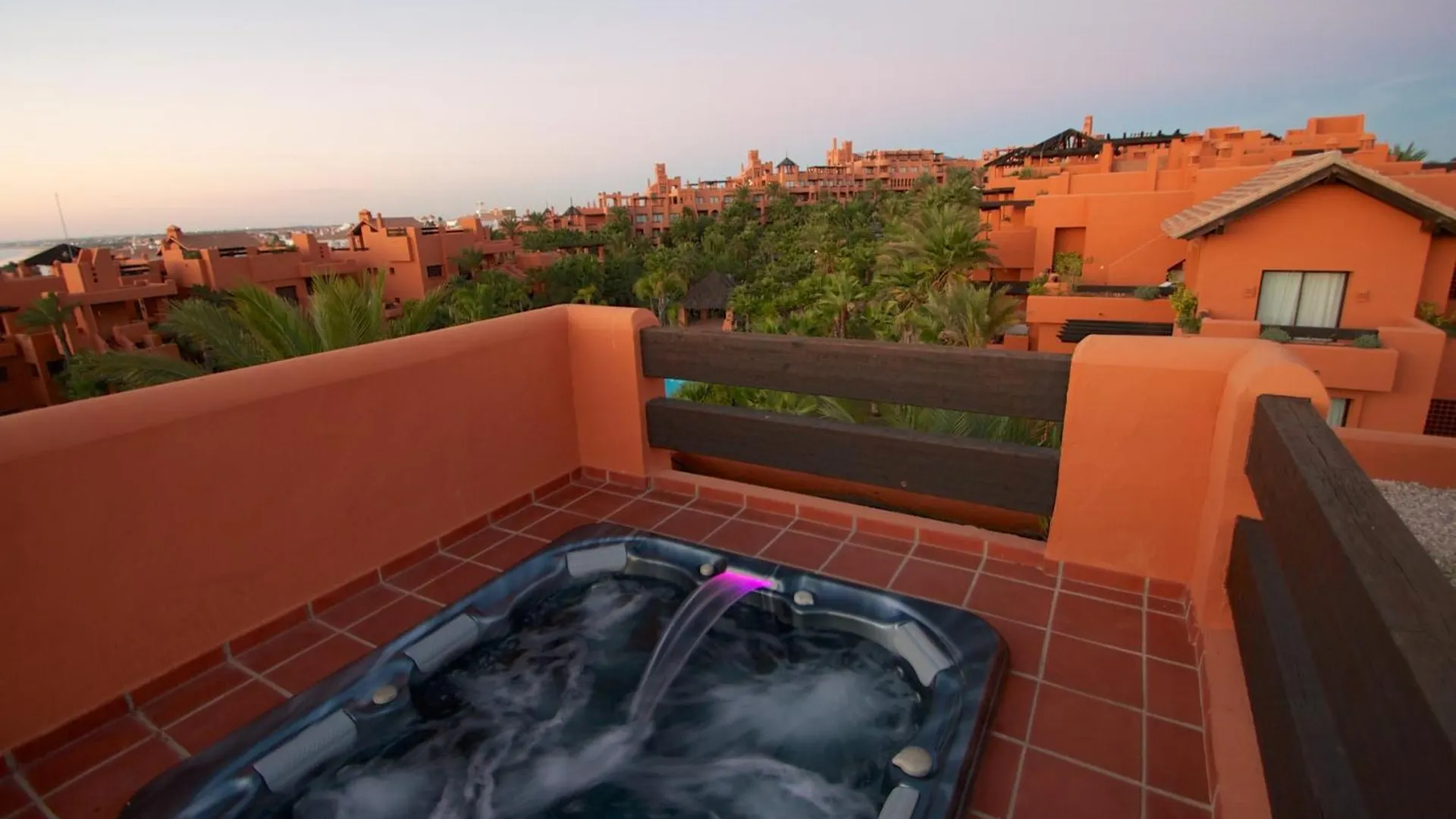 Aparthotel Novo Resort Chiclana de la Frontera 5*,  Spanje