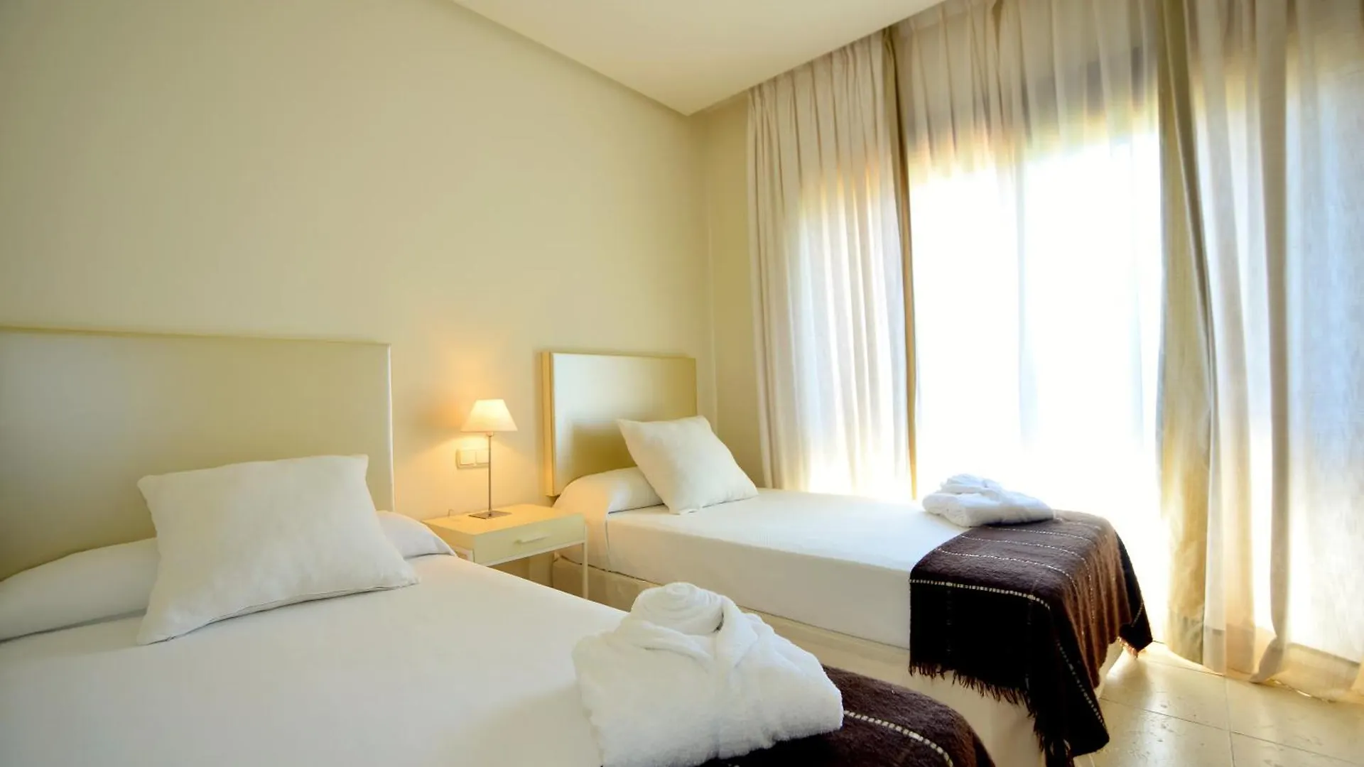 نوفو سانكتي بيتري Aparthotel Novo Resort نوفو سانكتي بيتري