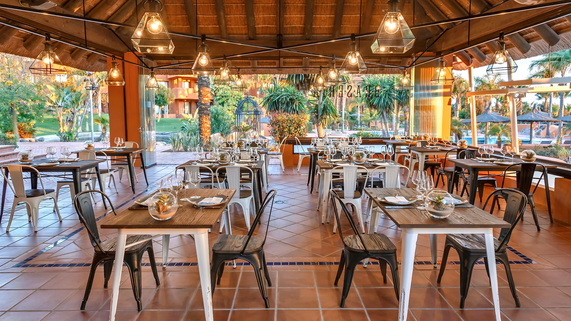 נובו סנקטי פטרי Aparthotel Novo Resort ספרד