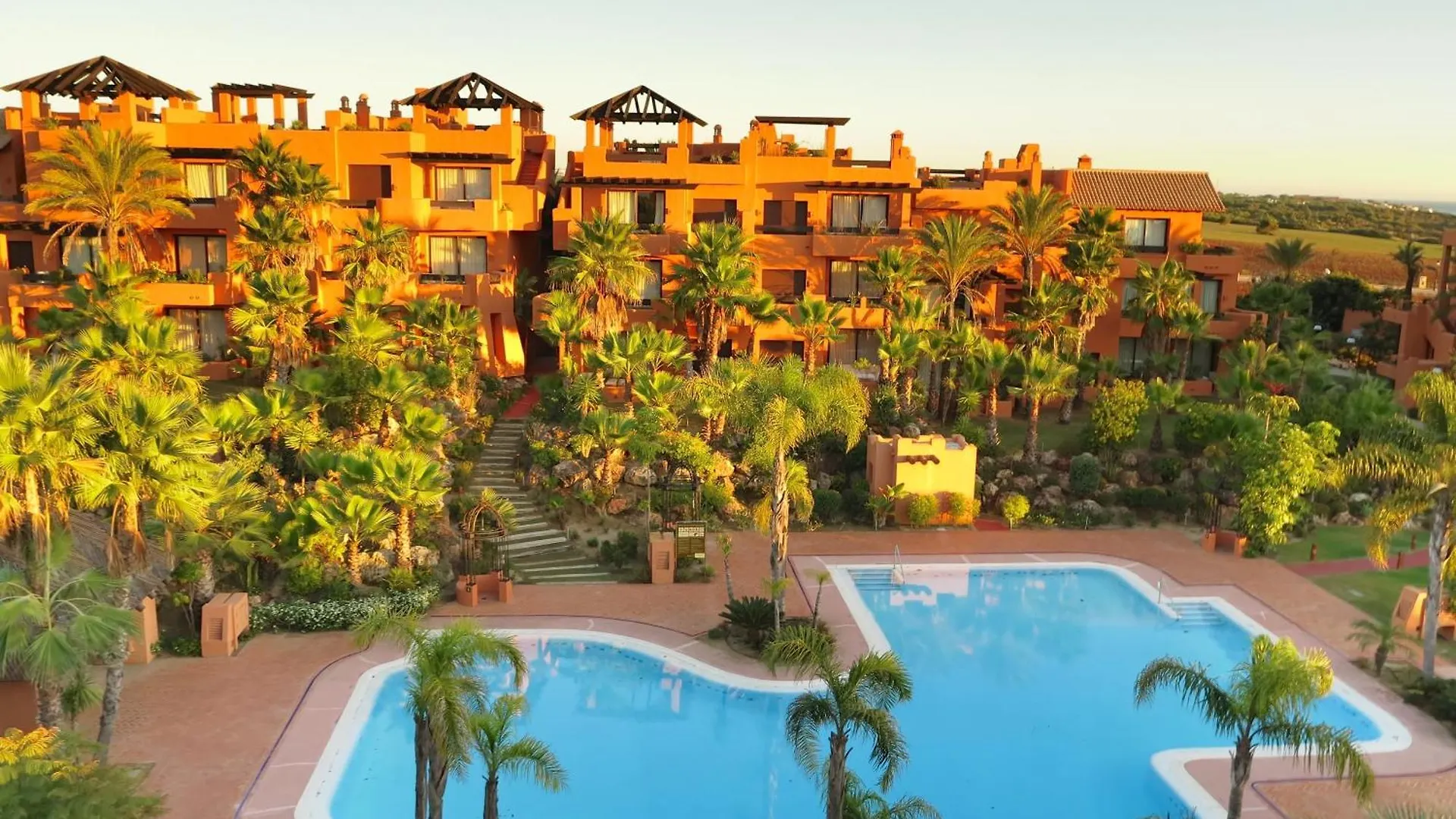 נובו סנקטי פטרי Aparthotel Novo Resort