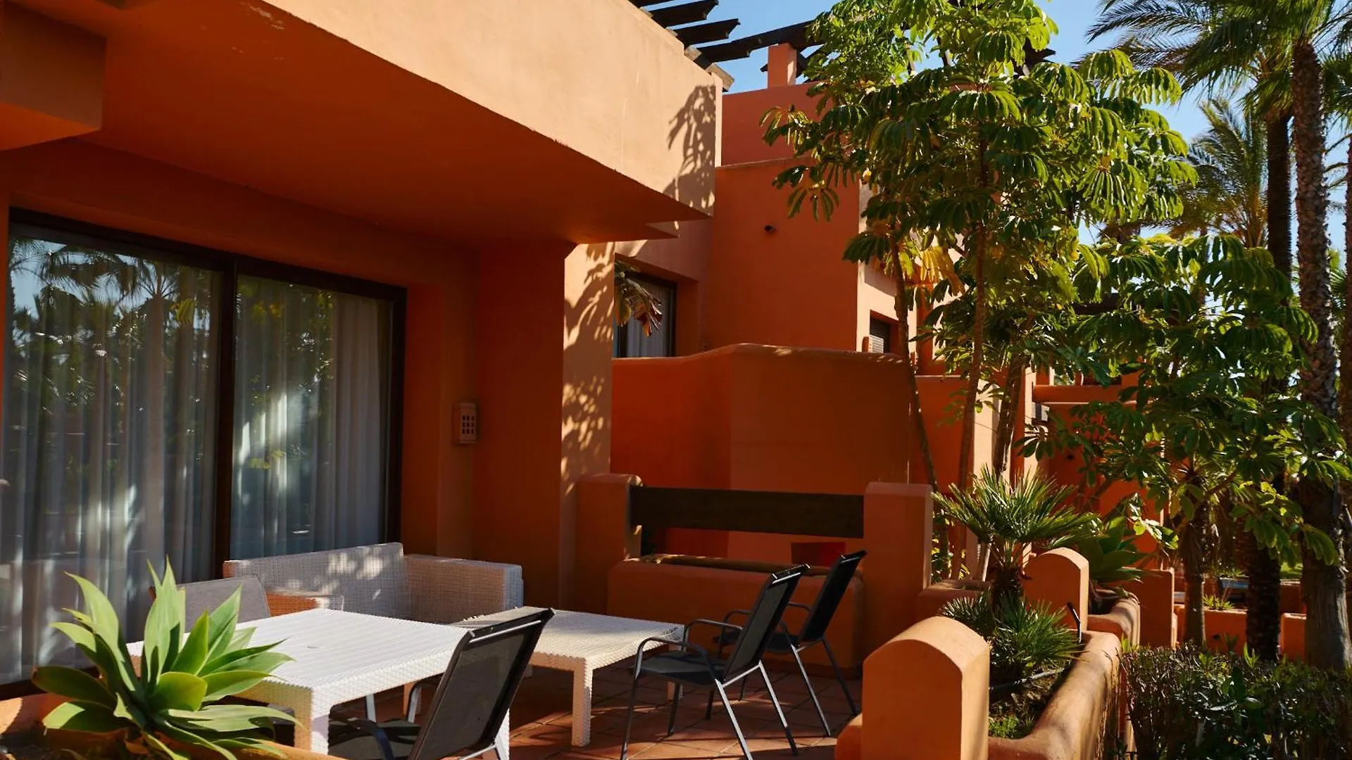 נובו סנקטי פטרי Aparthotel Novo Resort